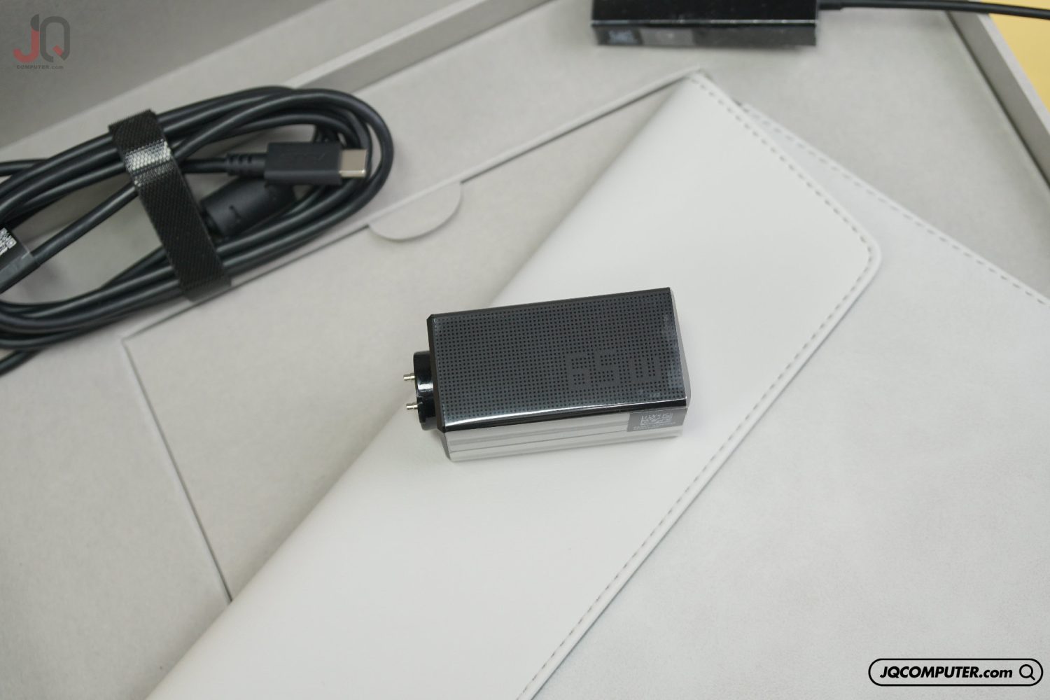 Asus ZenBook S14 OLED (UX5406SA-PV777WA) - Image 16